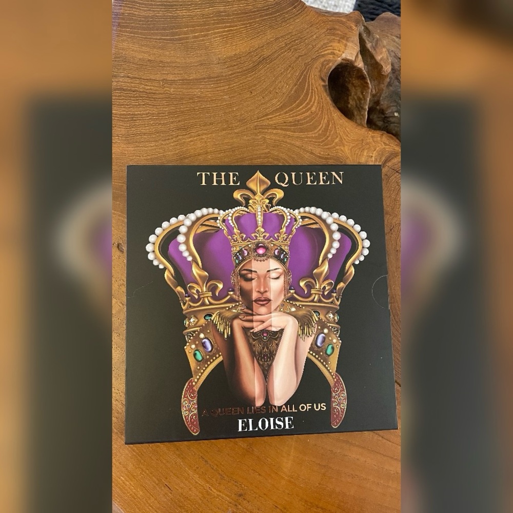 Eloise The Queen Eyeshadow Palette